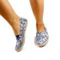E018 Espadryle Szare Koronkowe  w Kwiaty
