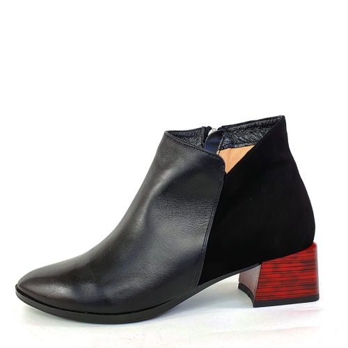 B099 Czarne Botki Skórzane na Słupku Oleksy m52 (1).jpg