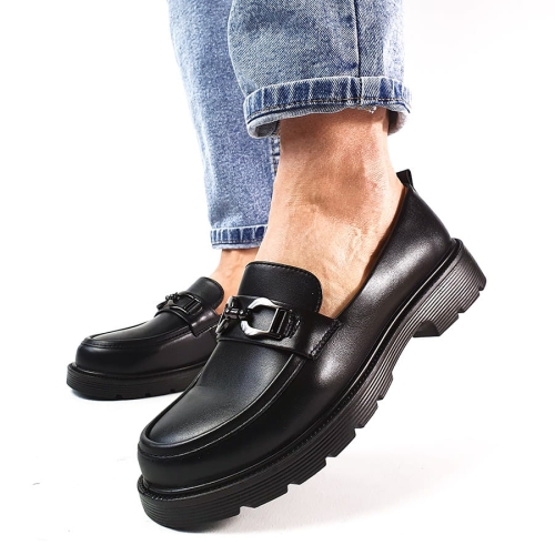 M070 Czarne Mokasyny Na Grubej Podeszwie z Klamerką Faylen (6).jpg