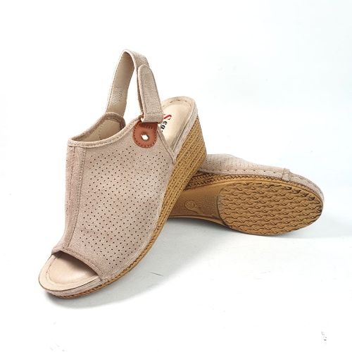 SA224 Sandały Zamszowe Beżowe na Koturnie Janet   (5).jpg