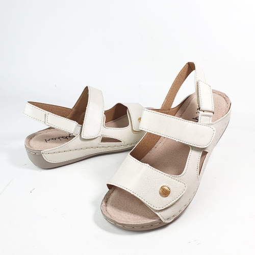 SA226 Sandały Beżowe na płaskiej podeszwie sportowe zapinane na rzep Morgan (4).jpg