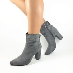 Szare Zamszowe Botki Na Słupku Nessy